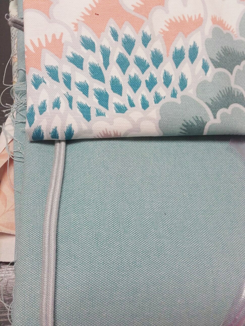 Antes y después de una antigua cama estilo Luis XV