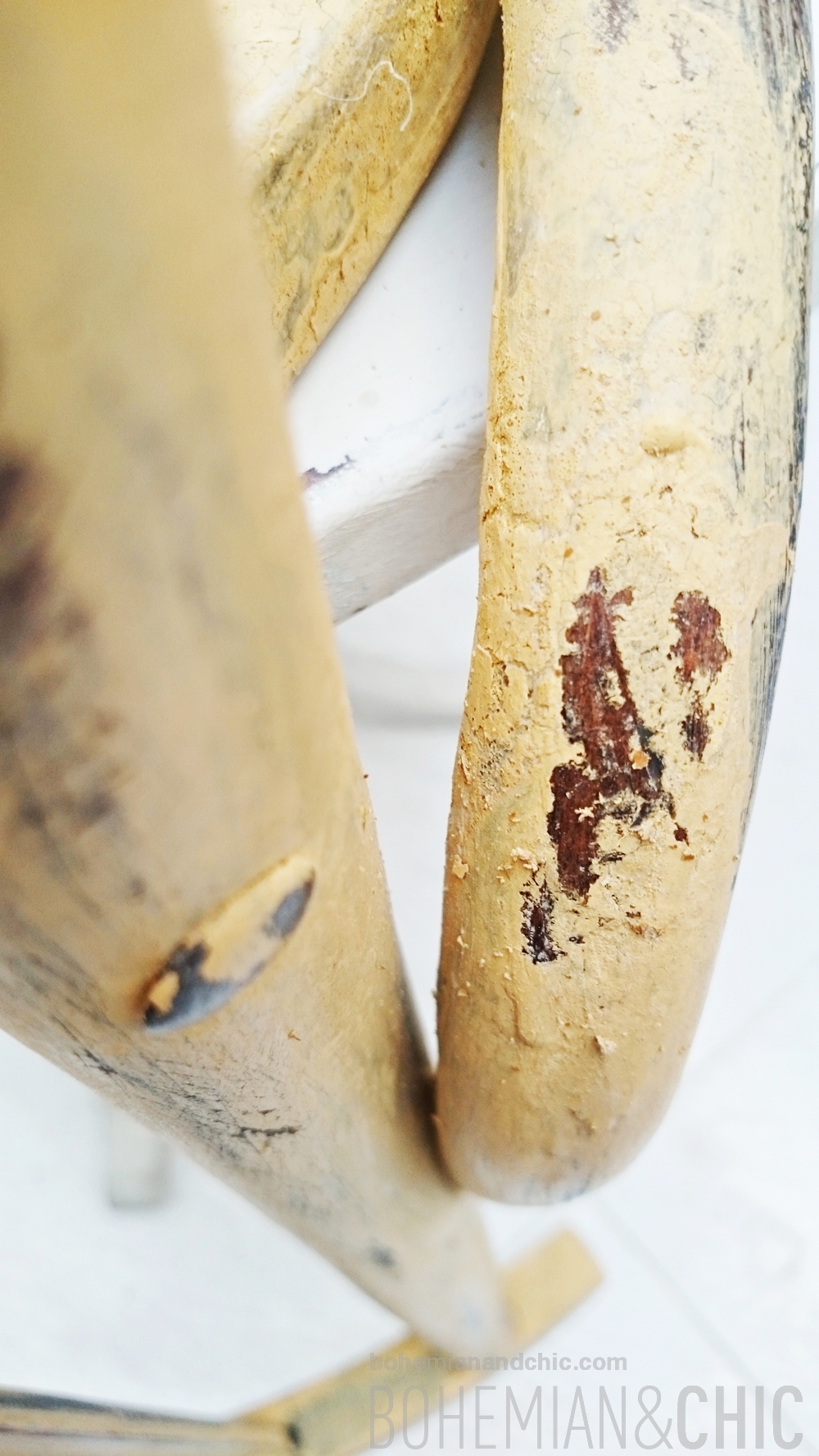 Cómo convertir una vieja silla en macetero con Milk Paint