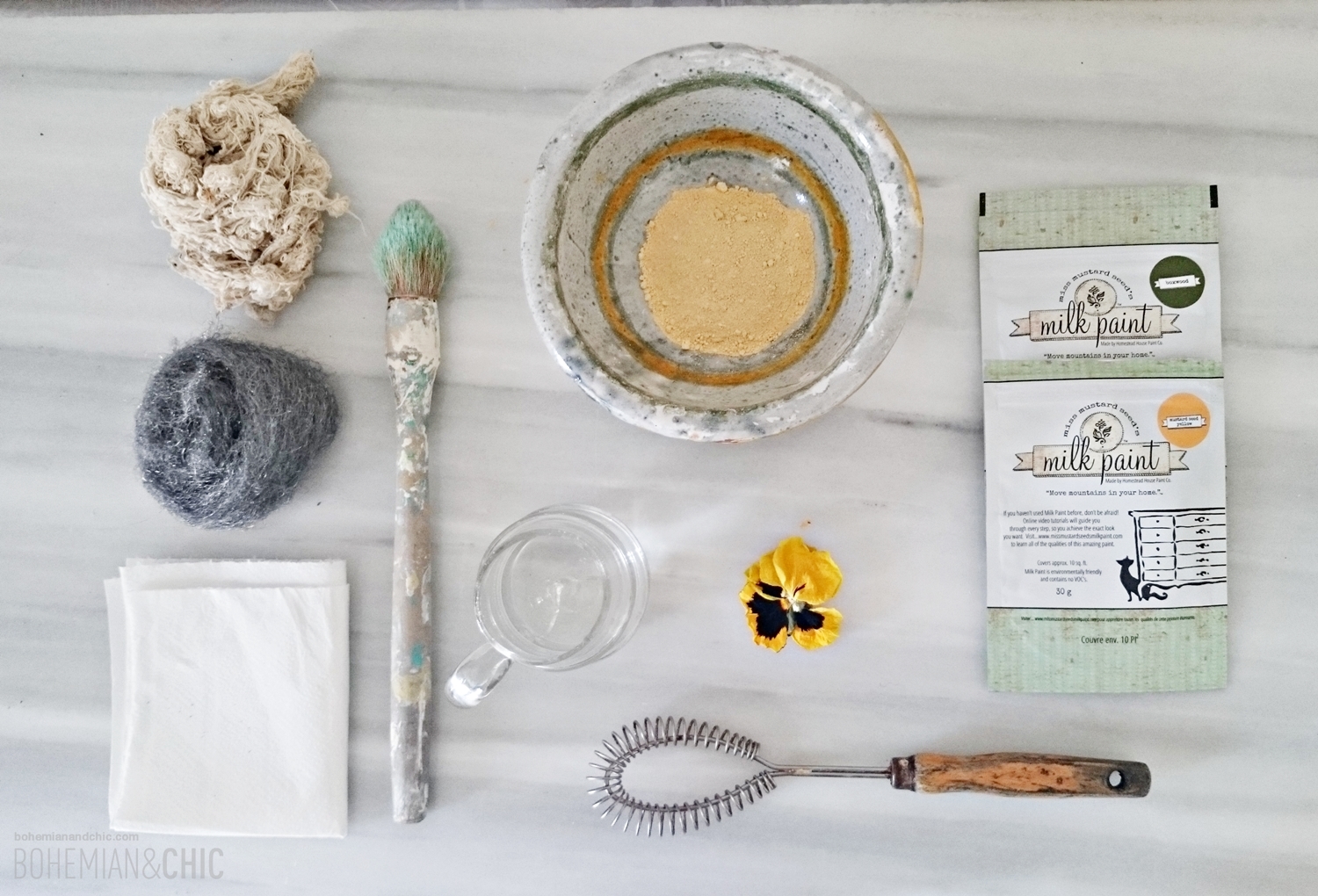 Cómo convertir una vieja silla en macetero con Milk Paint