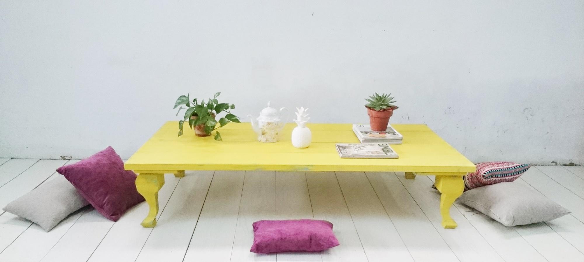 mesa de centro estilo boho en amarillo y mint decapado disponible tienda online bohemianandchic