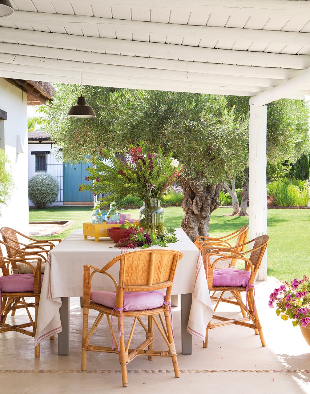 Una hermosa casa de campo mix de color y charme