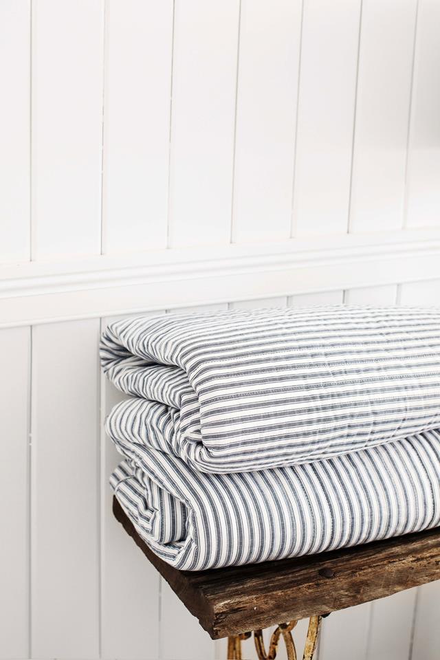 Una hermosa casa decorada con piezas vintage