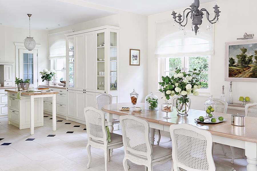 Una villa en Polonia con sabor francés