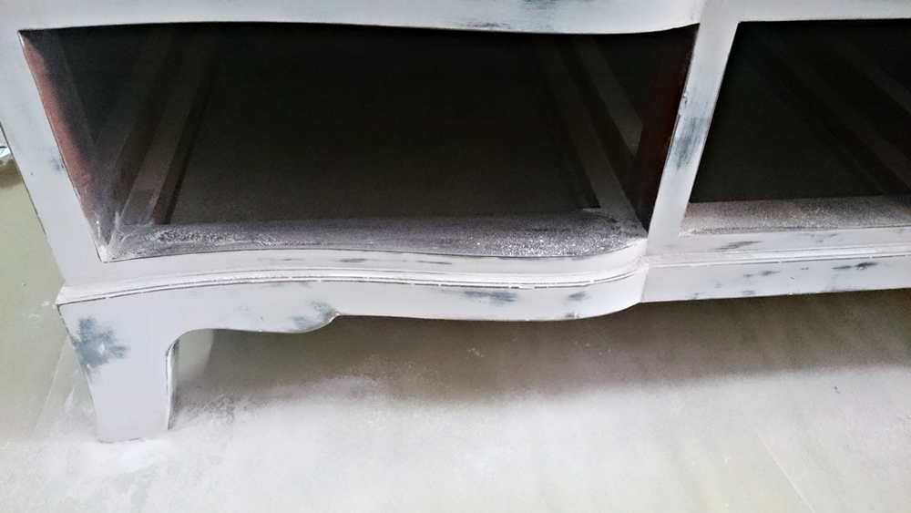 Cómo recuperar de forma original una antigua cómoda estilo inglés