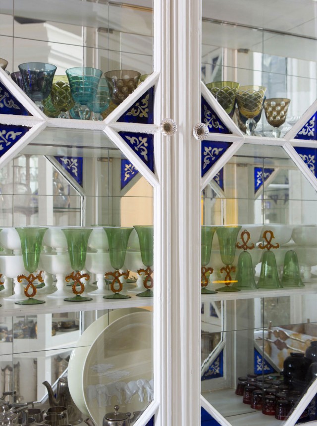 la impresionante casa modernista de un diseñador de interiores