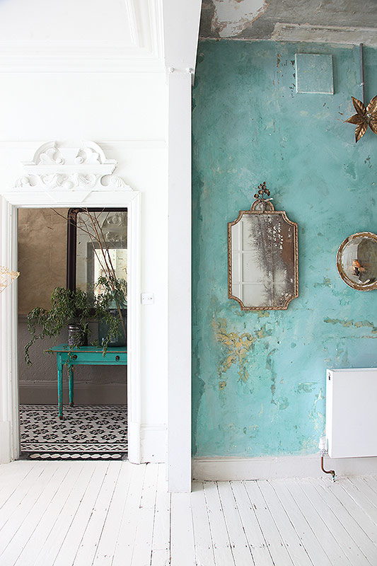 Una bucólica casa inglesa estilo vintage y toque chic 