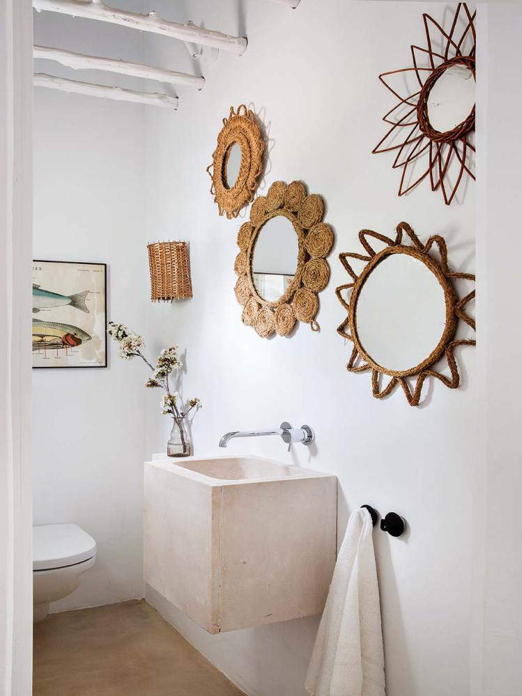 una casa en Ibiza con un estilo muy natural