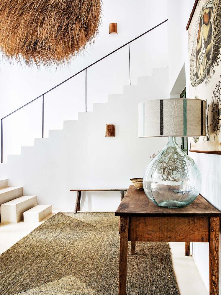 una casa en Ibiza con un estilo muy natural
