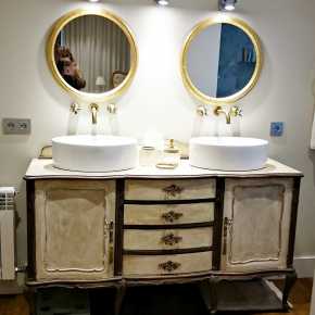 Mueble de baño vintage estilo Luis XV