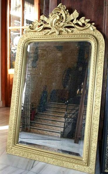 Antiguo espejo dorado francés | Bohemian and chic